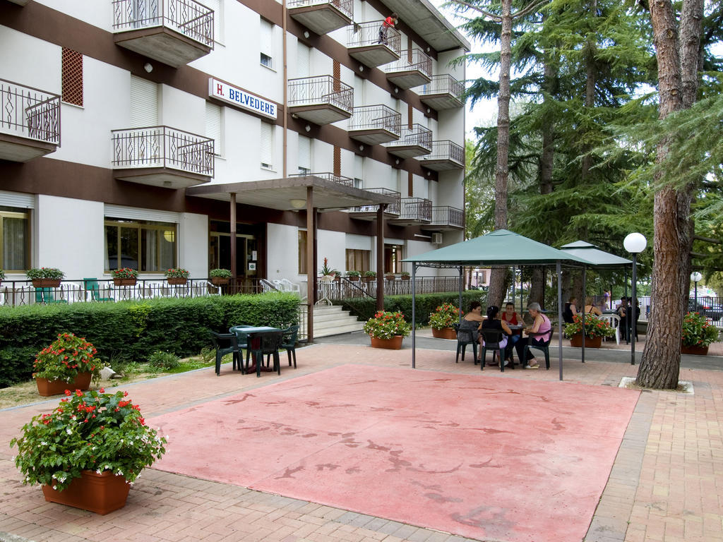 Hotel Belvedere Castrocaro Terme Exterior photo