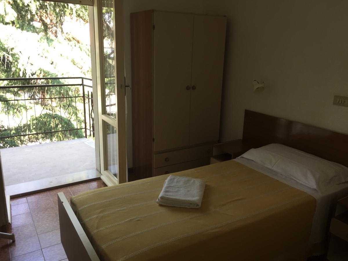 Hotel Belvedere Castrocaro Terme Exterior photo